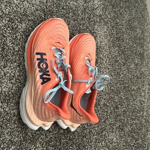 Worn once, realized I got the wrong size and need to size up .